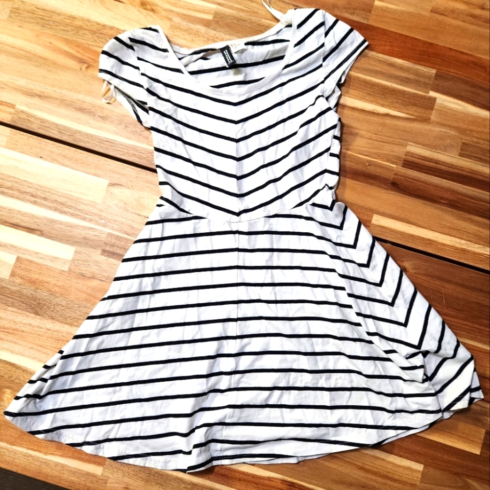 H&M Striped Skater Dress